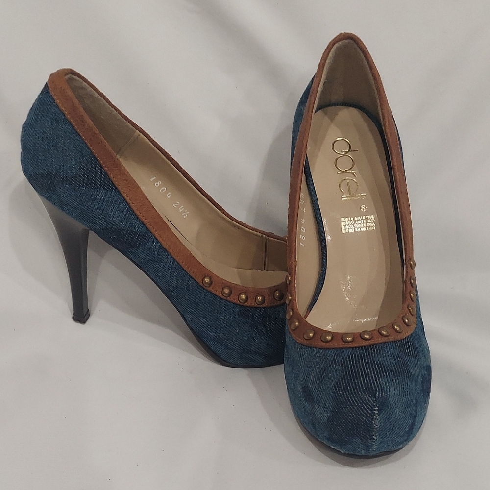 Camo Jean Pumps Women's Size 6